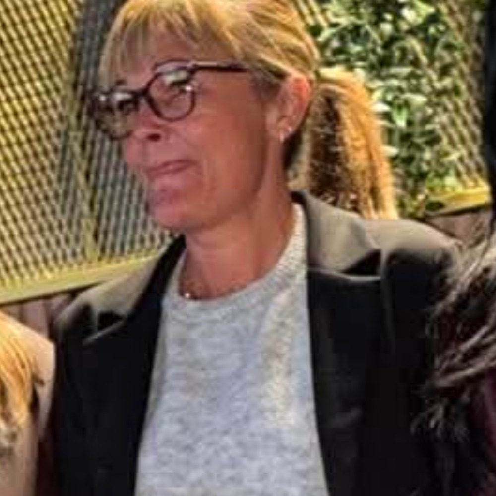 Venner og veninder søges 